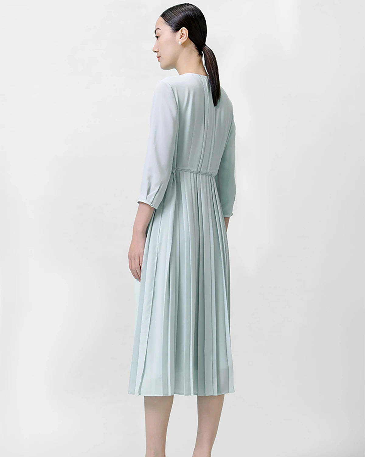 Pleated 3/4 Sleeve Silk Dress