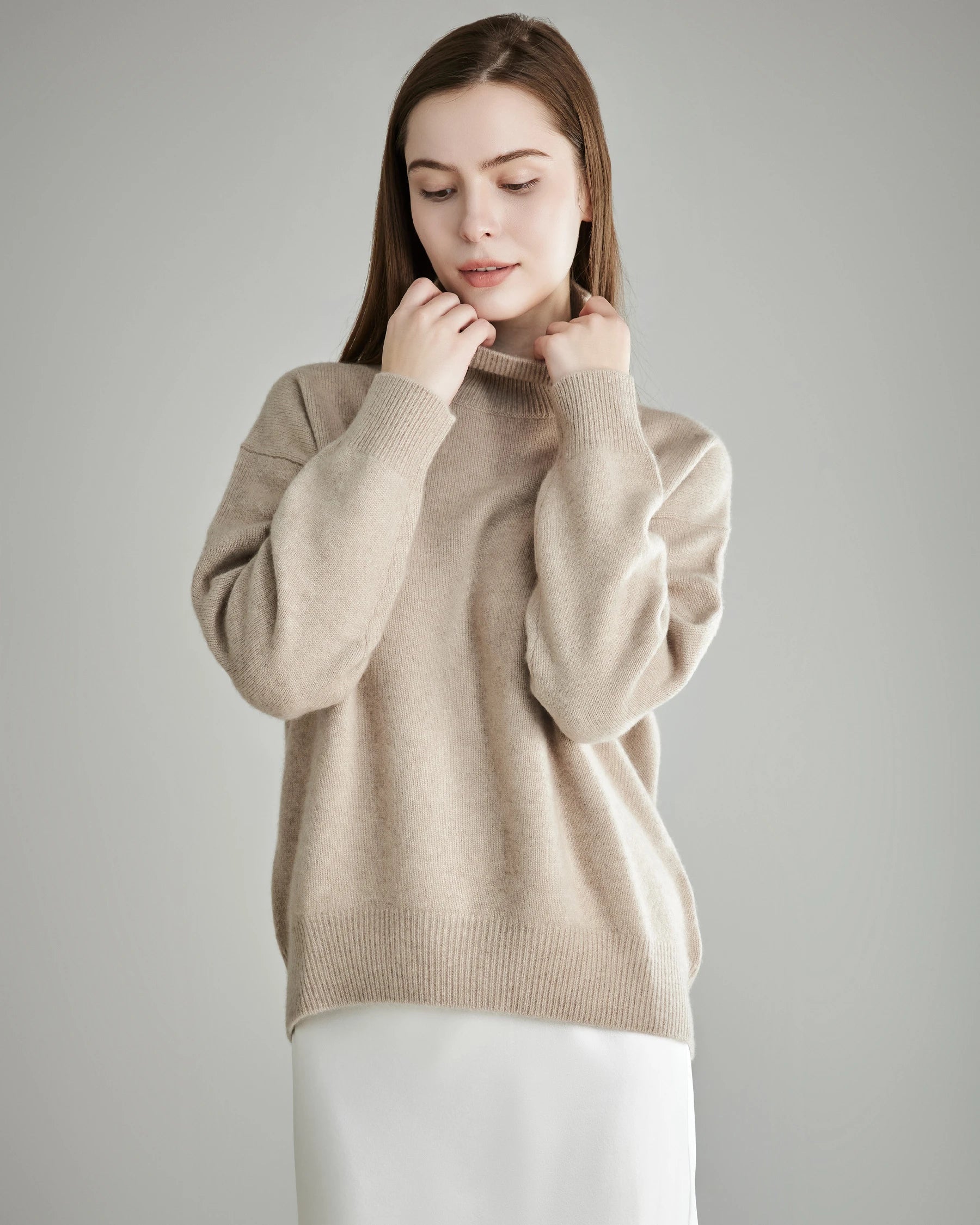 Women's Oversized Turtleneck Cashmere Sweater