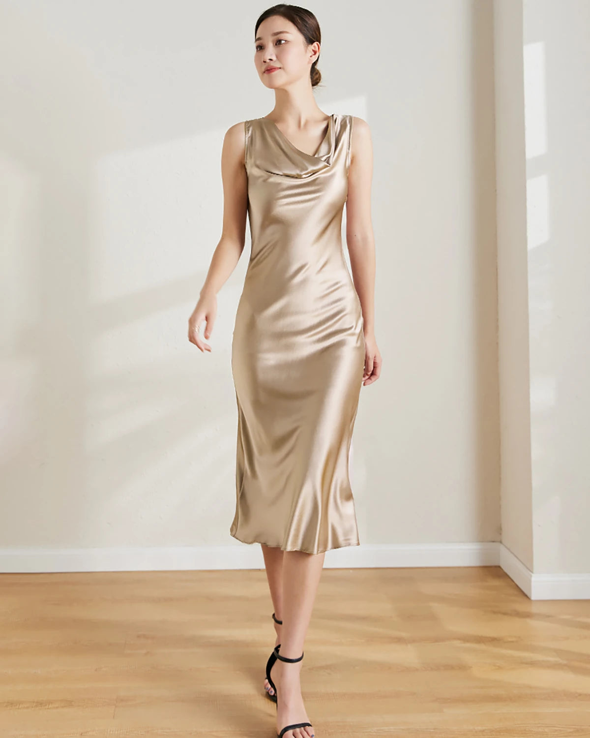 Elegant Sleeveless Silk Midi Dress