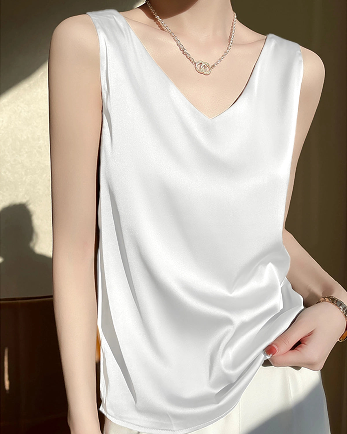 Women's V Neck Sleeveless Silk Top