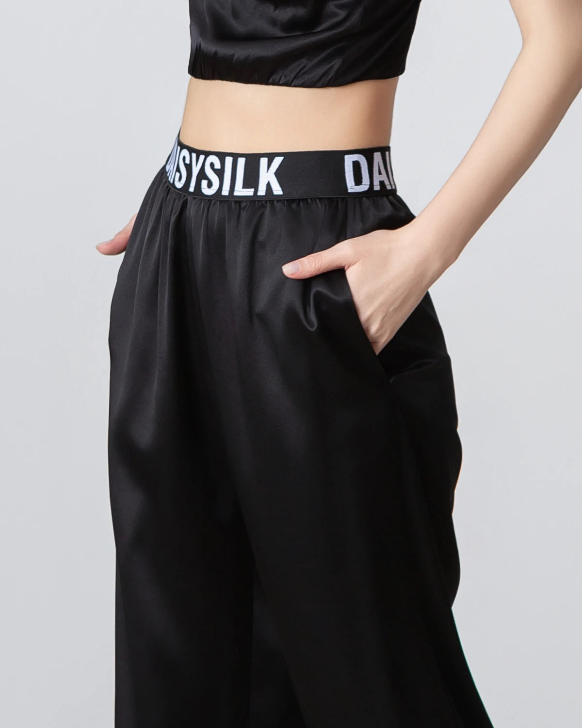 Elastic Waist Loose Ankle Cuffed Silk Pant for Women
