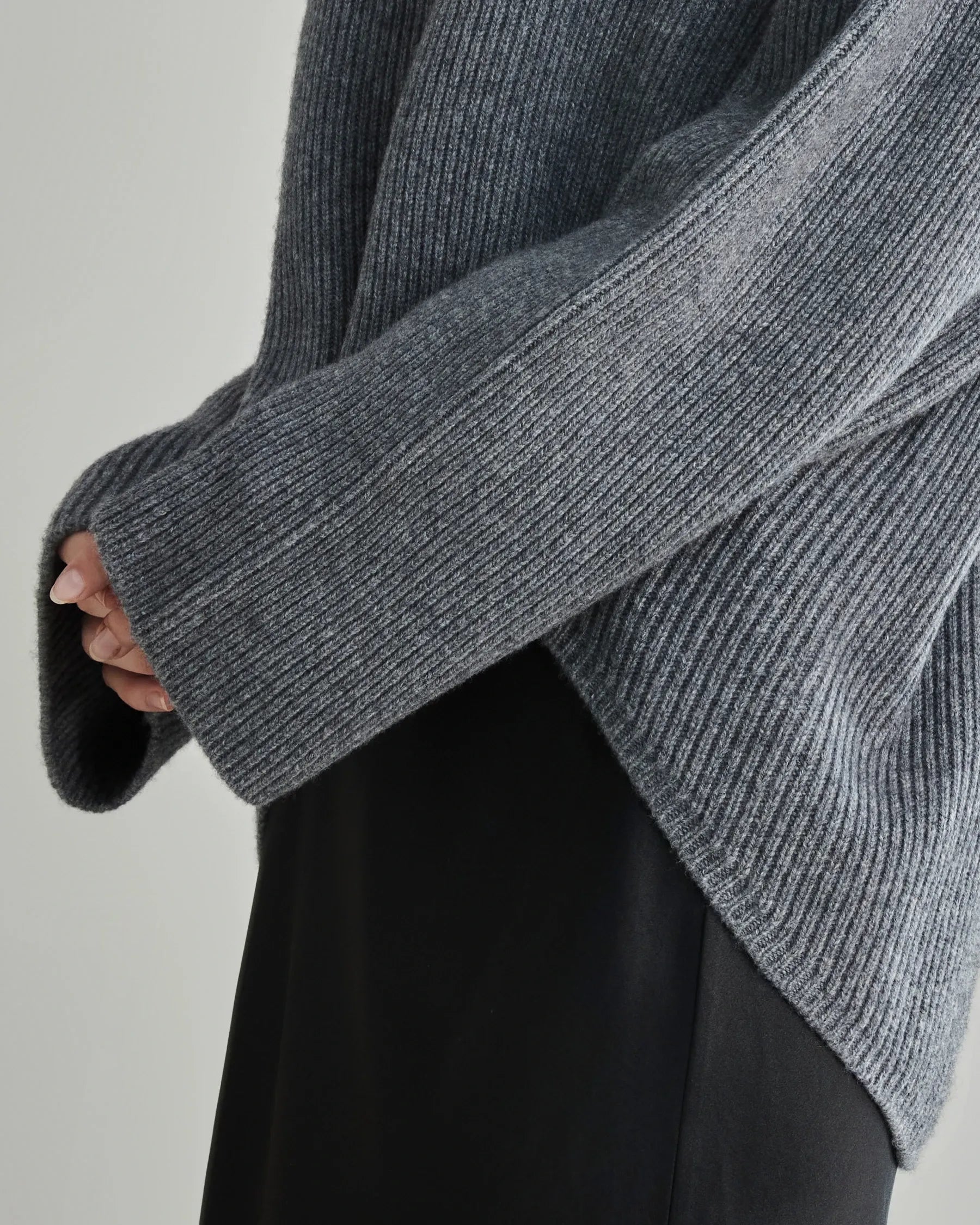 Women's Loft Crew Neck Cashmere Sweater